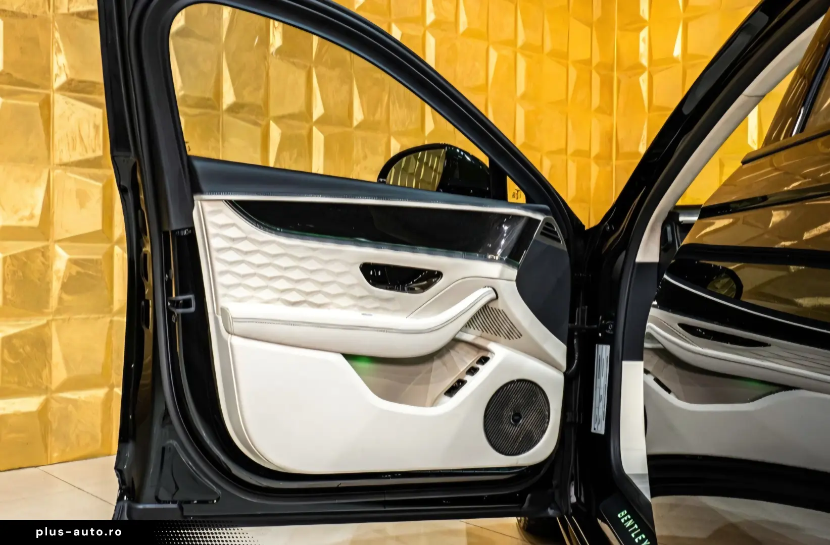 BENTLEY Flying Spur SPEED V8 HYBRID FIRST EDITION