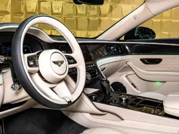 BENTLEY Flying Spur SPEED V8 HYBRID FIRST EDITION