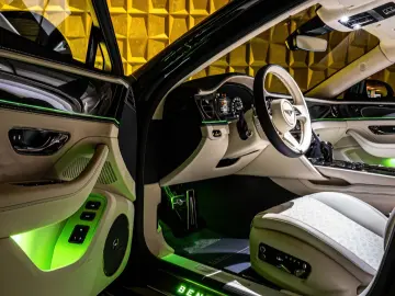 BENTLEY Flying Spur SPEED V8 HYBRID FIRST EDITION