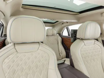 BENTLEY Flying Spur Mulliner W12