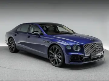 BENTLEY Flying Spur Mulliner W12
