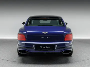 BENTLEY Flying Spur Mulliner W12
