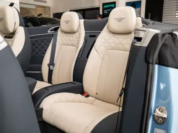BENTLEY Continental GTC V8 Mullinere