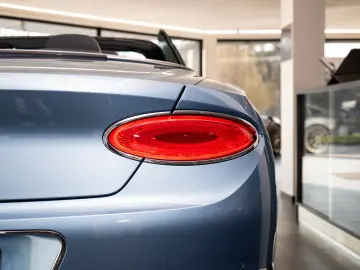 BENTLEY Continental GTC V8 Mullinere