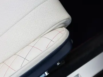 BENTLEY Continental GTC Mulliner