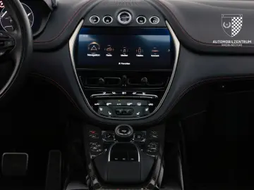 ASTON MARTIN DBX 707 QSpecialPaint