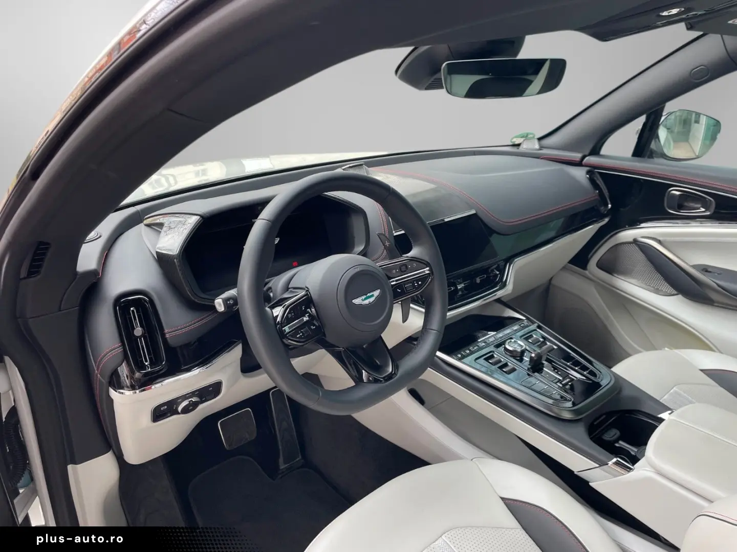 ASTON MARTIN DBX707 MY25