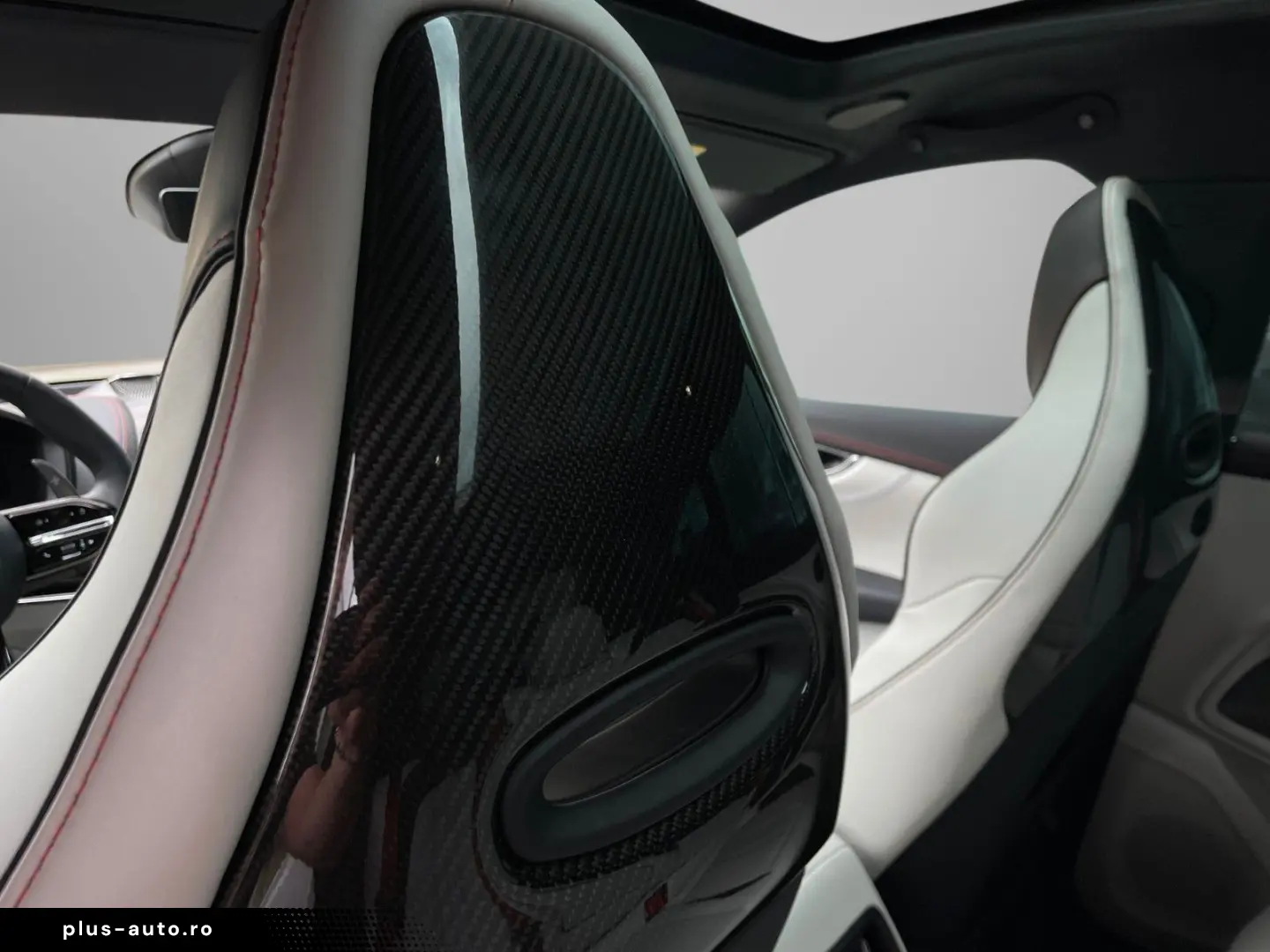 ASTON MARTIN DBX707 MY25