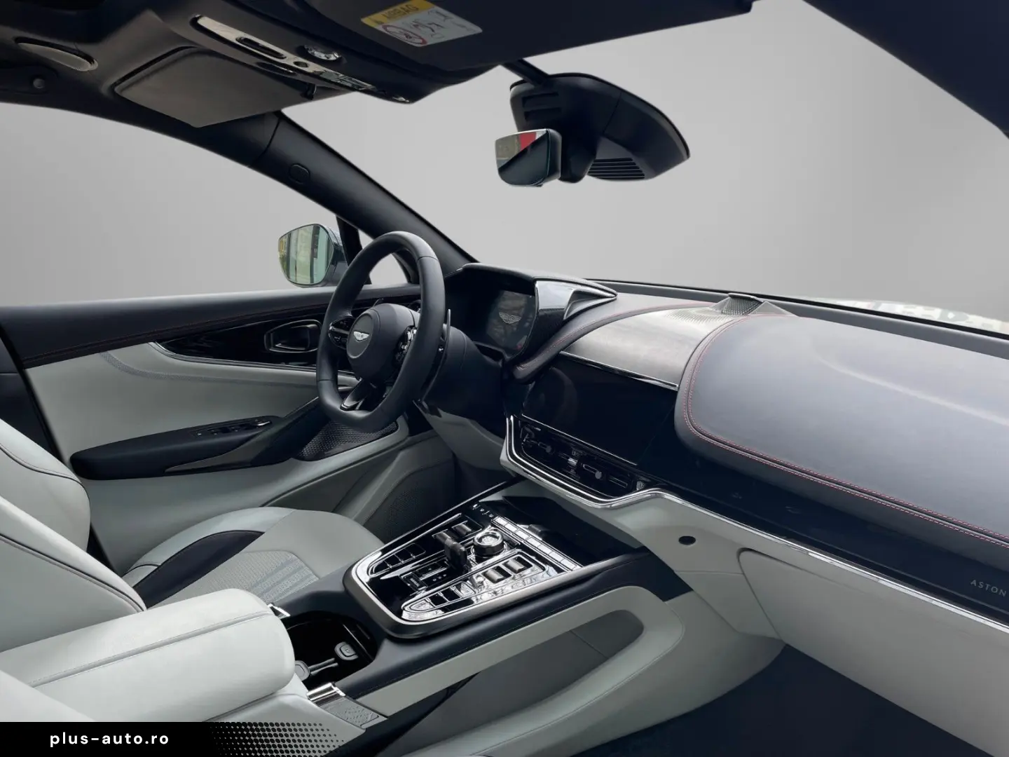 ASTON MARTIN DBX707 MY25