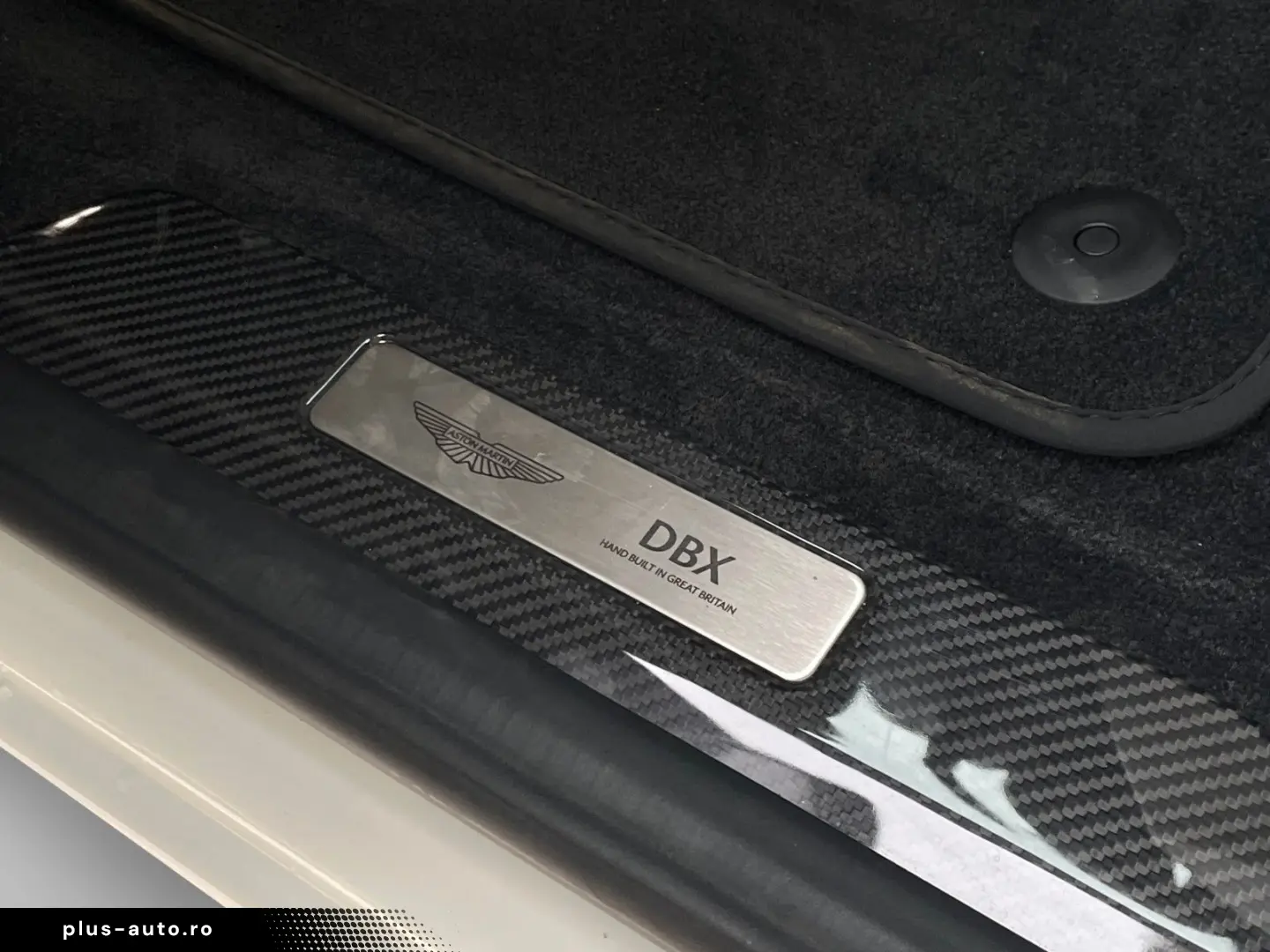 ASTON MARTIN DBX707 MY25