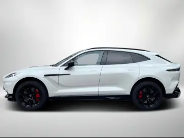 ASTON MARTIN DBX707 MY25