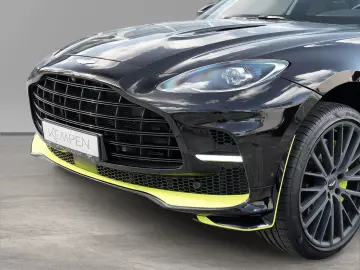 ASTON MARTIN DBX 707 AMR Onyx Black