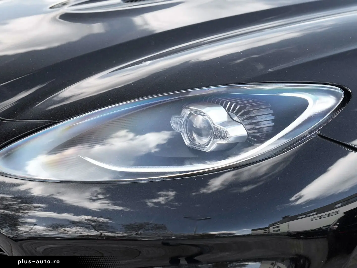 ASTON MARTIN DBX 707 AMR Onyx Black