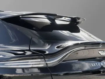 ASTON MARTIN DBX 707 AMR Onyx Black