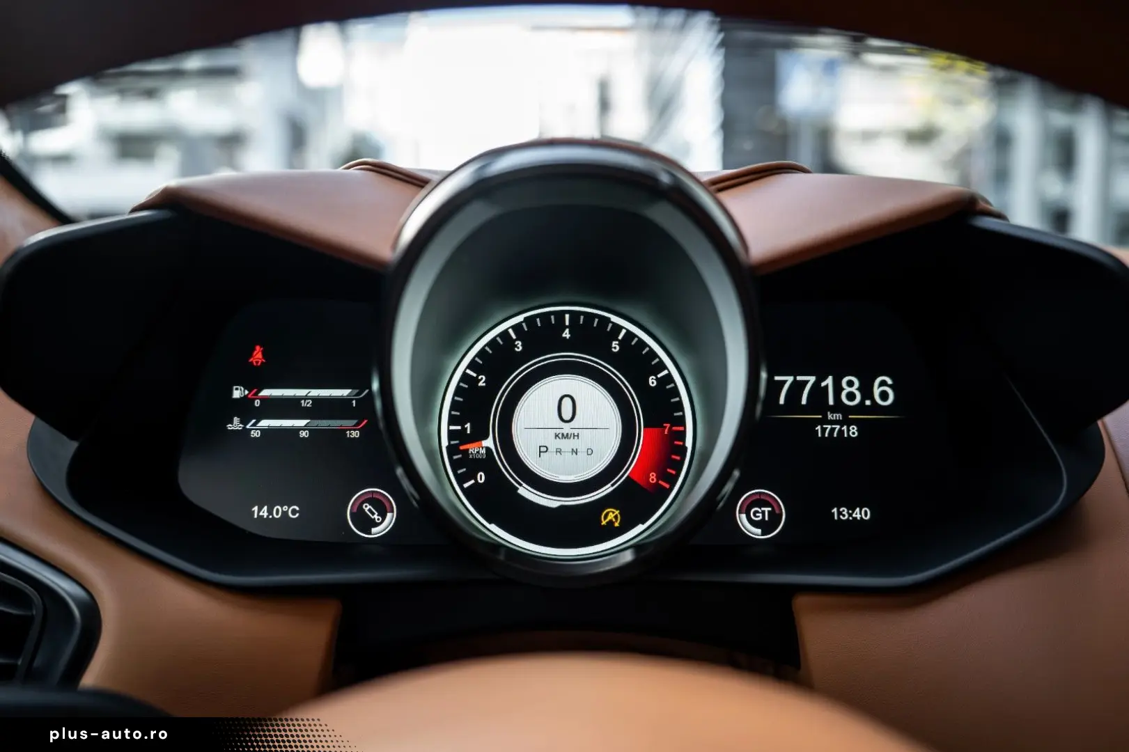 ASTON MARTIN DBS 5.2 V12