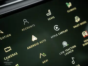 LAND ROVER Range Rover 3.0 P440e SE PHEV   Pano   Meridian