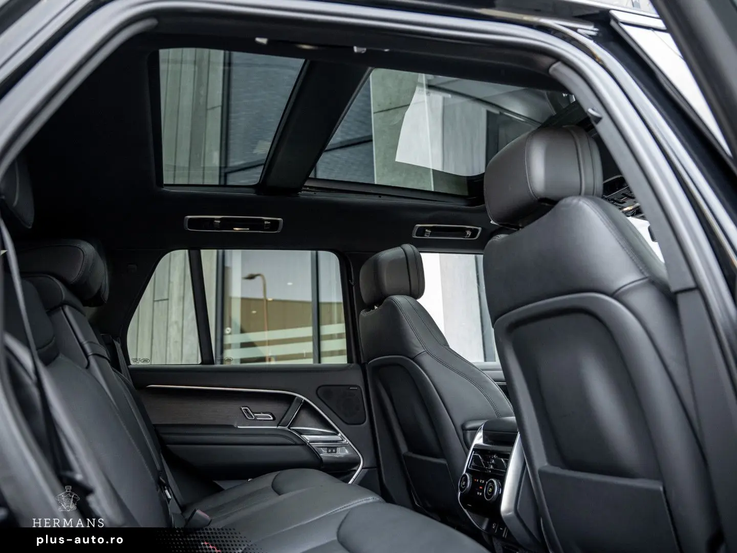 LAND ROVER Range Rover 3.0 P440e SE PHEV   Pano   Meridian