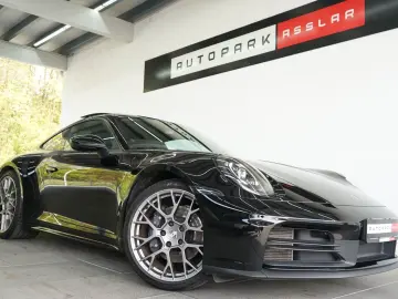 PORSCHE 992.2 911 Carrera Coupe Glasdach SpAbags Chrono