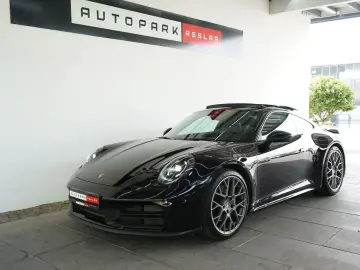 PORSCHE 992.2 911 Carrera Coupe Glasdach SpAbags Chrono