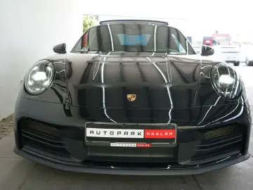 PORSCHE 992.2 911 Carrera Coupe Glasdach SpAbags Chrono