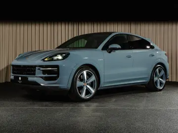 PORSCHE Cayenne E-Hybrid Coupé  BOSE  Inno  Chrono  Excl