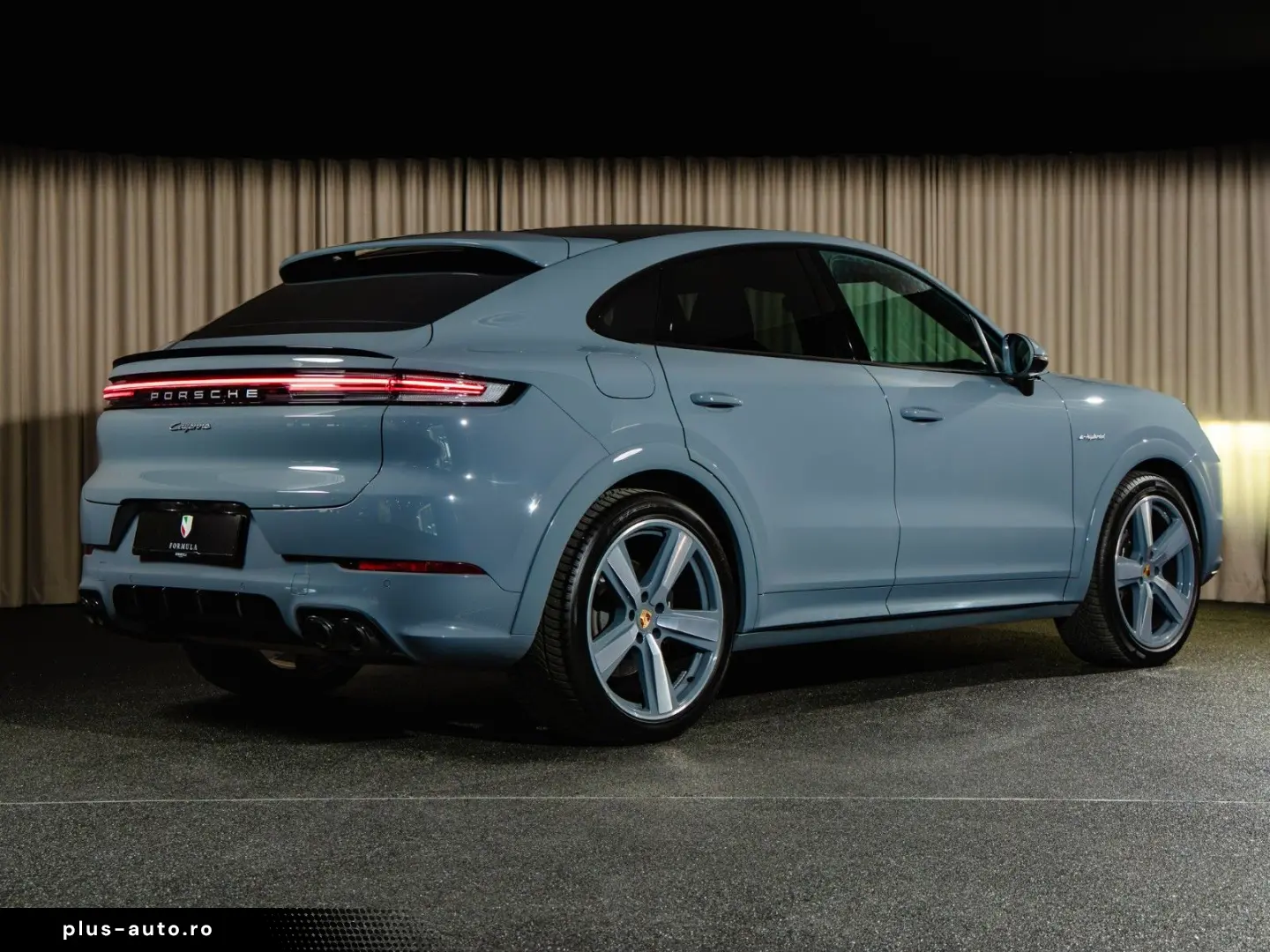 PORSCHE Cayenne E-Hybrid Coupé  BOSE  Inno  Chrono  Excl