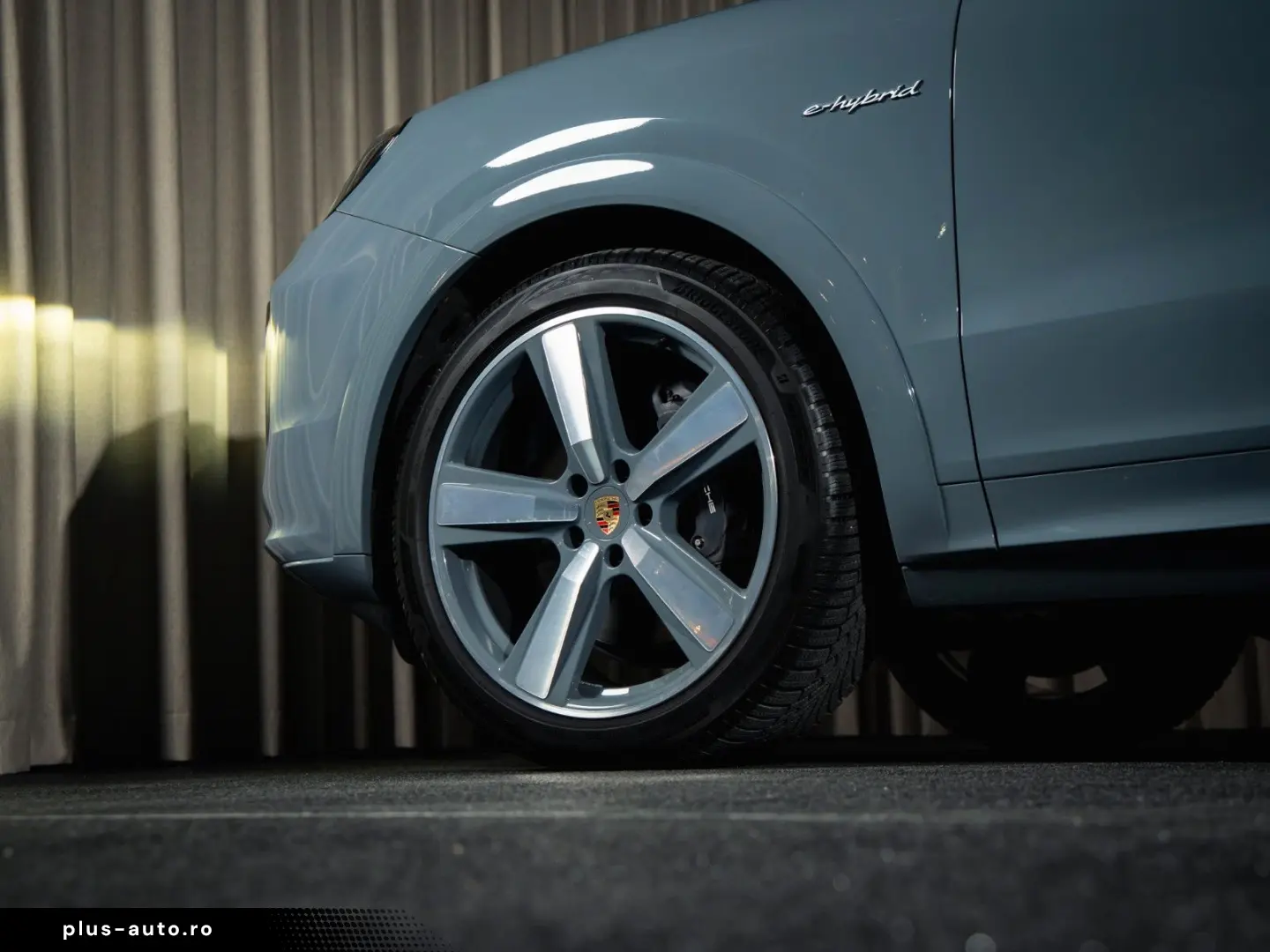 PORSCHE Cayenne E-Hybrid Coupé  BOSE  Inno  Chrono  Excl