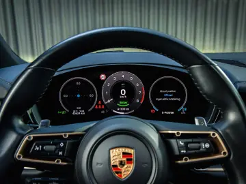 PORSCHE Cayenne E-Hybrid Coupé  BOSE  Inno  Chrono  Excl