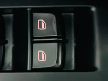 AUDI Q5 2010 2.0D E5 4X4 Garantie 12 Luni Rate Avans 0 Doar