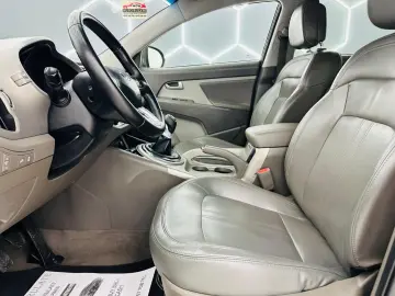 KIA SPORTAGE 2011 2.0D E5 Garantie 12 Luni Rate Avans 0 Doar