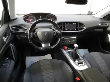 Peugeot 308 Gen-Ii-2013-2021