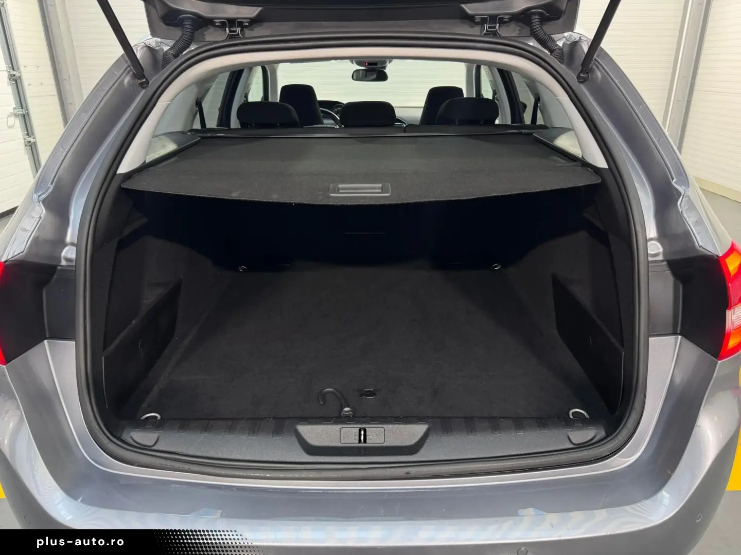 Peugeot 308 Gen-Ii-2013-2021