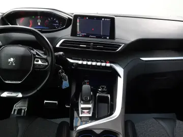 Peugeot 3008 Gen-Ii-2016