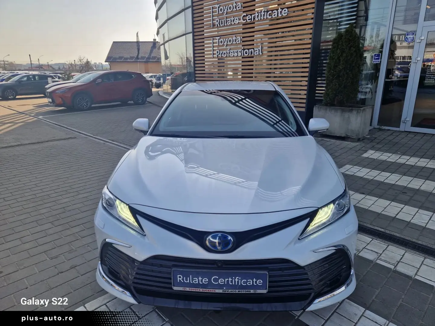 Toyota Camry Gen-Viii-2017