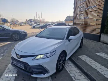 Toyota Camry Gen-Viii-2017