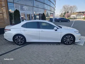 Toyota Camry Gen-Viii-2017