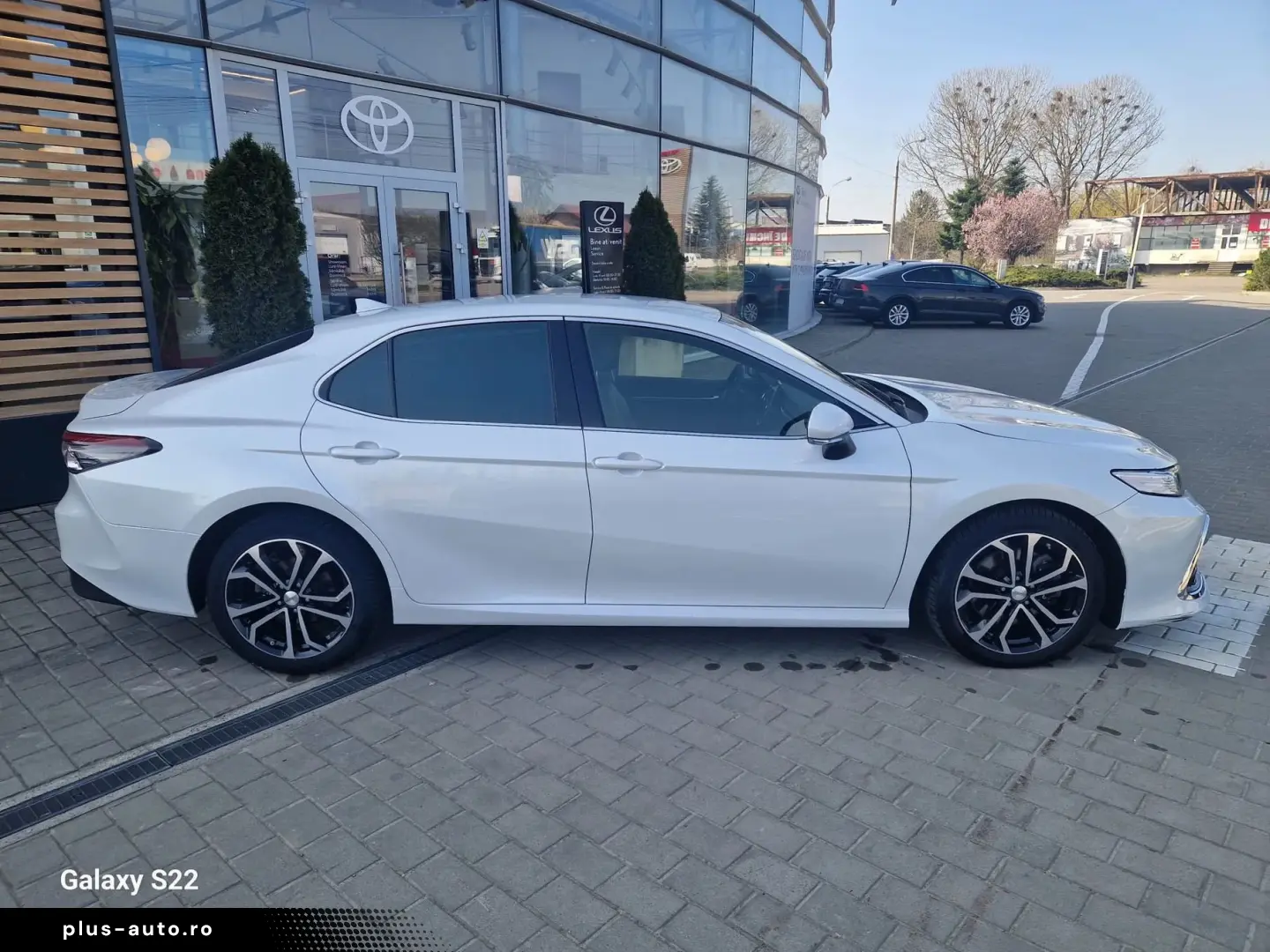 Toyota Camry Gen-Viii-2017