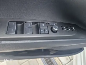 Toyota Camry Gen-Viii-2017