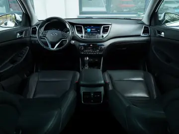 Hyundai Tucson 2.0 CRDI 4WD Automatik Premium