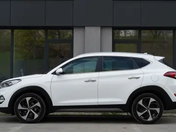 Hyundai Tucson 2.0 CRDI 4WD Automatik Premium