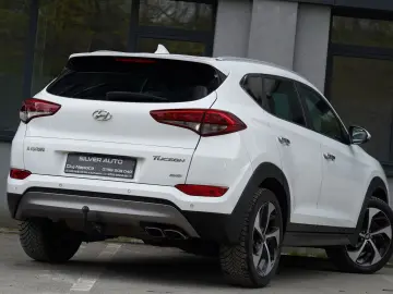 Hyundai Tucson 2.0 CRDI 4WD Automatik Premium