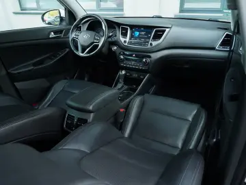 Hyundai Tucson 2.0 CRDI 4WD Automatik Premium
