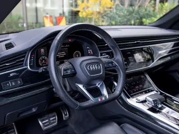 Audi Q8 50 TDI quattro S-Line