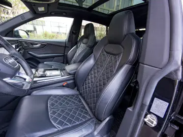 Audi Q8 50 TDI quattro S-Line