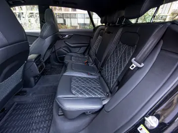 Audi Q8 50 TDI quattro S-Line