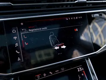 Audi Q8 50 TDI quattro S-Line