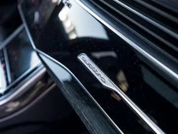 Audi Q8 50 TDI quattro S-Line