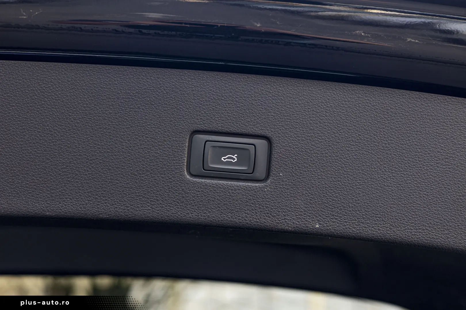 Audi Q8 50 TDI quattro S-Line