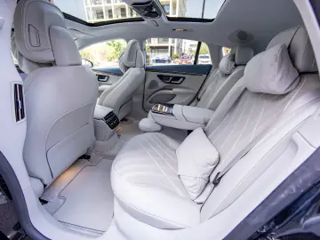 Mercedes Benz EQS 580 4M Dualtone Edition One