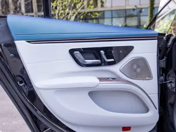 Mercedes Benz EQS 580 4M Dualtone Edition One